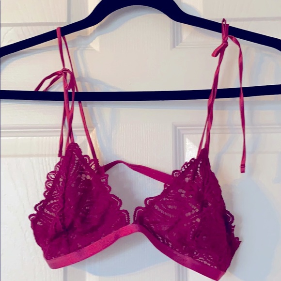 Intimately Free People Mila Shoulder Tie Bralette. - Picture 3 of 7